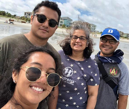 Castellino family at the beach
