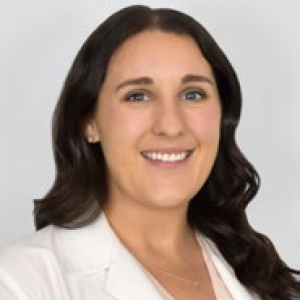 Elyssa Farr